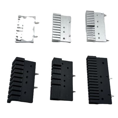 การผลิตโลหะแผ่น โปรไฟล์อัลลูมิเนียมที่กําหนดเอง อุปกรณ์ระบายความร้อน CNC Machining อัลลูมิเนียม extrusion radiator