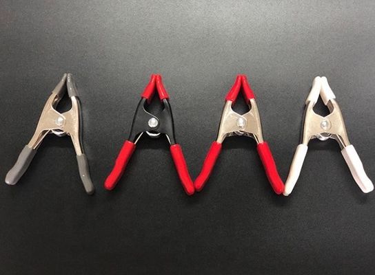 2 นิ้ว 4 นิ้ว 6 นิ้ว เหล็ก Spring Clamps Tent ขาว a Shape Spring Camp รีบล็อค Clamps สําหรับชุดแต่งงาน เสื้อผ้าและเต็นท์