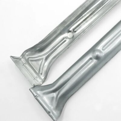 20 & 24 นิ้ว โลหะแขวนบาร์ ตู้เสื้อผ้าย้ายบราคเกตสําหรับการจัดตั้งที่เพิ่มเติม